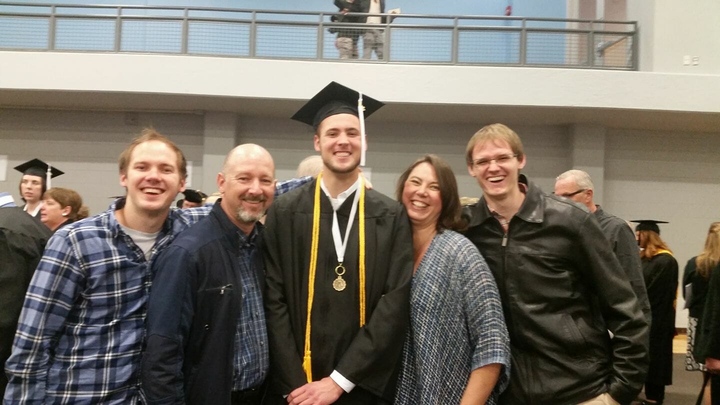 Alumn Stammis, Joshua